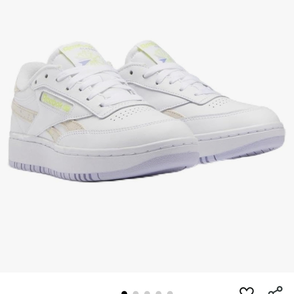 Brand New Reebok Leather White Sneakers Youth Kid Size 7½ , 24.5 cm